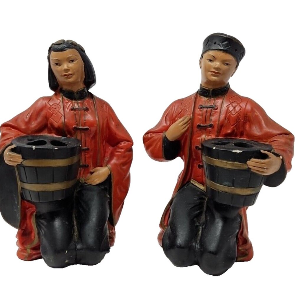 Pair Vintage 1940s Alexander Backer Chalkware Kneeling Asian Man Woman Red Black